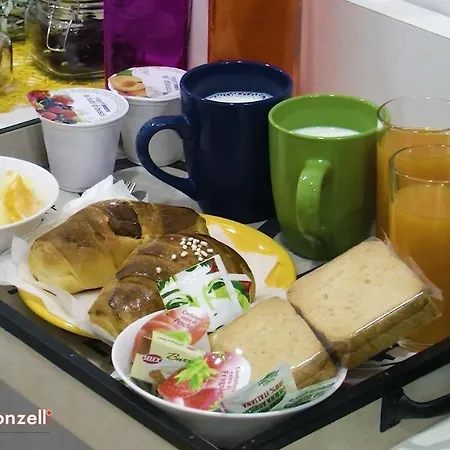 Montedonzelli Oda ve Kahvaltı Napoli