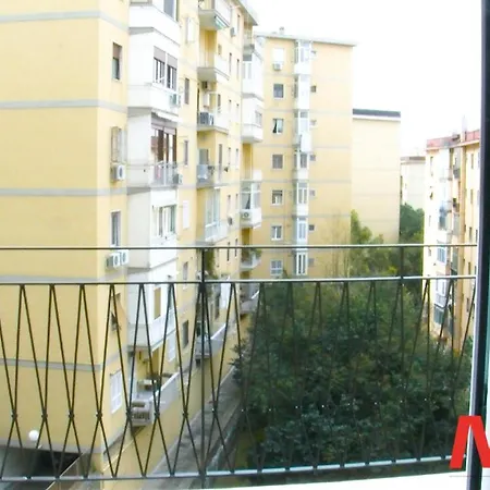 Montedonzelli Oda ve Kahvaltı 4*