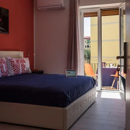 Montedonzelli 4* נאפולי