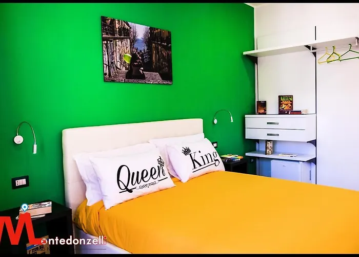 Montedonzelli Couette-café Naples