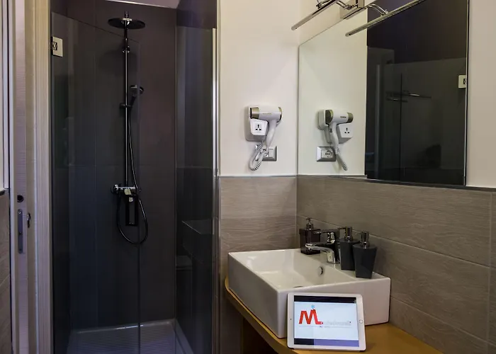 Montedonzelli 4* נאפולי